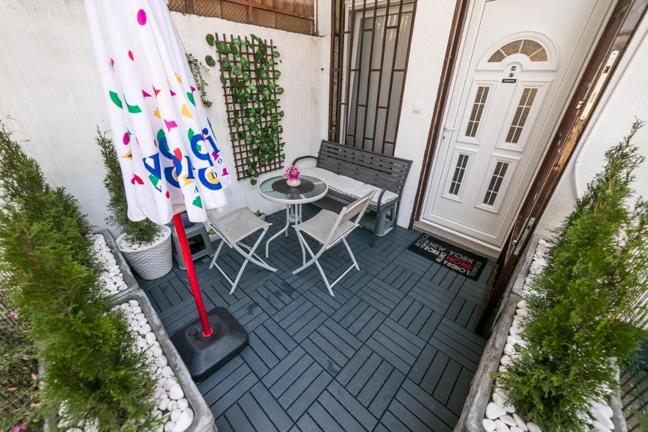 Appartamento Gray Luxe Belgrado Esterno foto