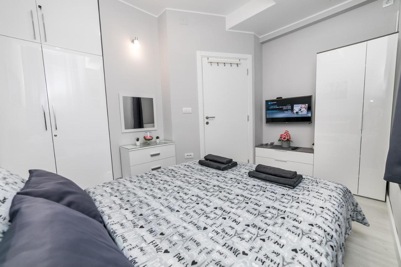 Appartamento Gray Luxe Belgrado Esterno foto