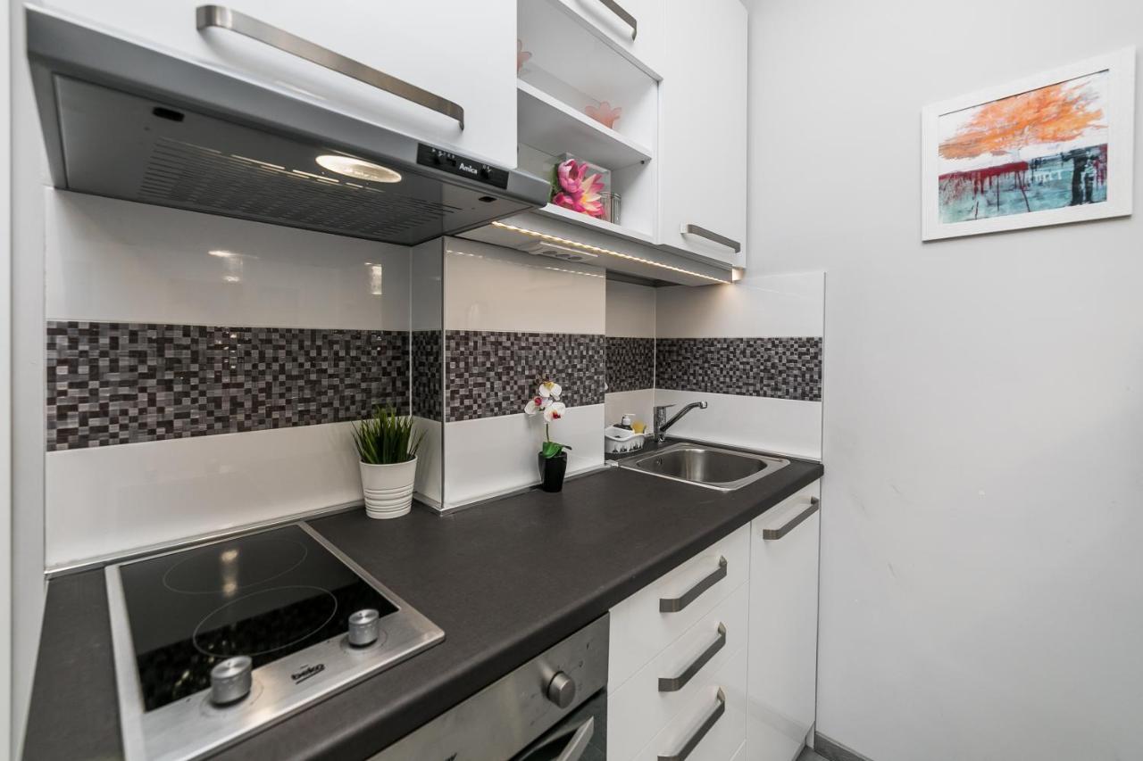 Appartamento Gray Luxe Belgrado Esterno foto