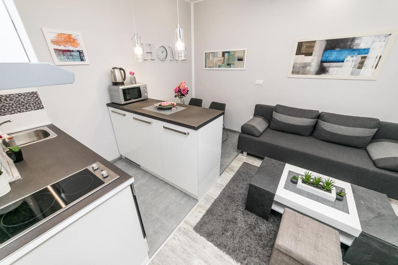 Appartamento Gray Luxe Belgrado Esterno foto