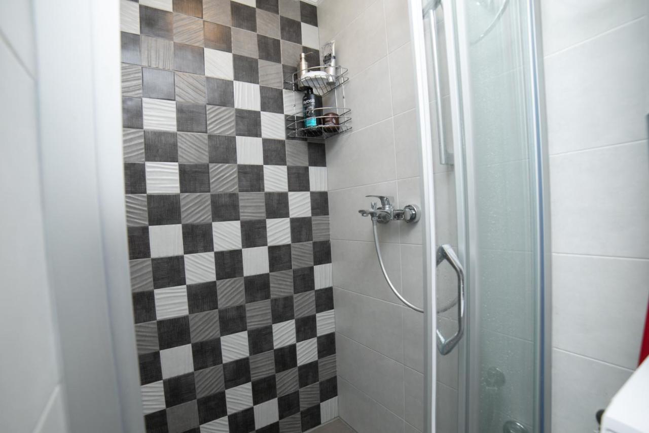 Appartamento Gray Luxe Belgrado Esterno foto
